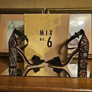 🖤Mix No.6 Avrey Aztec Block Heel Sandals – 6M